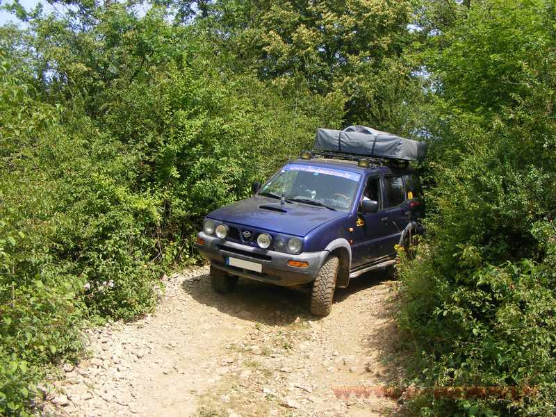 montalieu vercieu nissan terrano mistral ford maverick