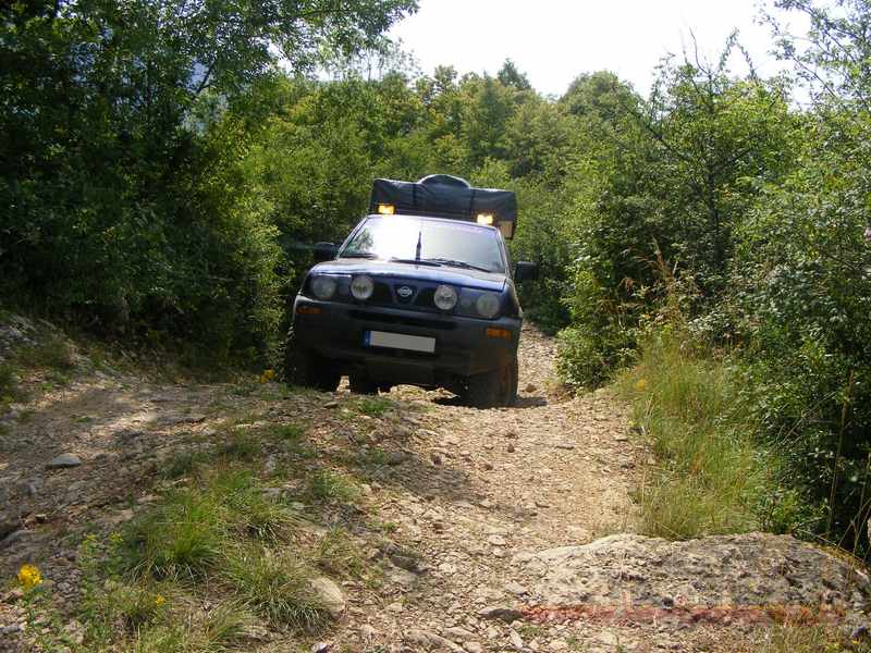 montalieu vercieu nissan terrano mistral ford maverick